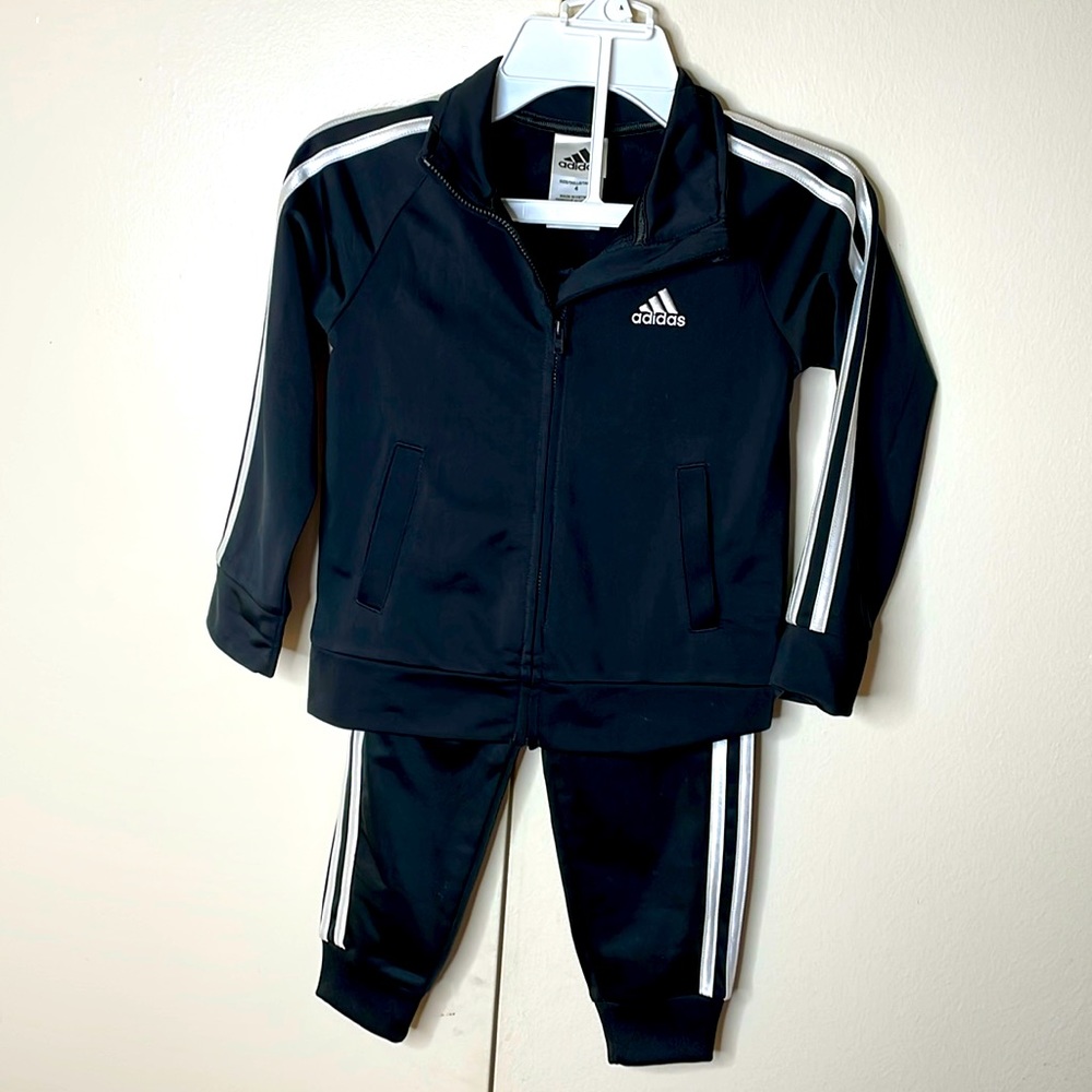 Adidas Tricot Track Jacket & Joggers Set, size 4 Boys.